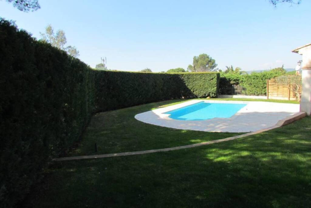 Villa De Charme, 8 Pers, Climatisee, Piscine Chauffee, Calme Garanti Roquebrune-sur Argens Luaran gambar